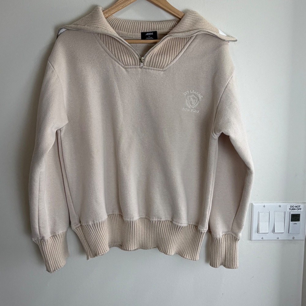 Ardene Ivy League New York Quarter Zip Sweatshirt Cream Womens Size Small Preppy